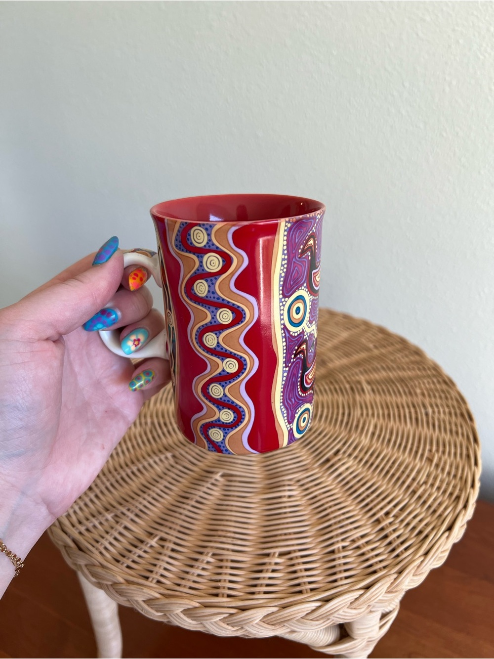 Tobwabba Colorful Patterned Ceramic Mug - Red & Purple - Picture 4 of 6